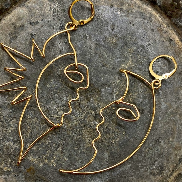Free People Jewelry - NEW We Never See Each Other Earrings